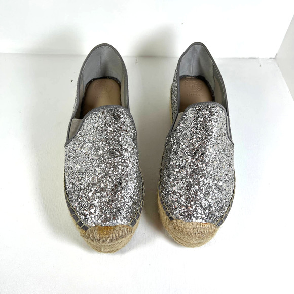 GUESS TAVA ESPADRILLE Silver sequin - Platform - Slip On Shoe -  Women's size 8 - Picture 4 of 8